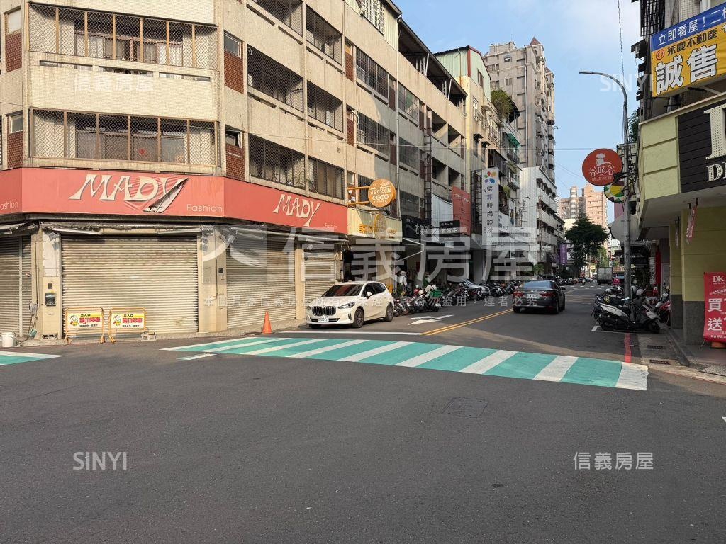 精明商圈精美裝潢金店面房屋室內格局與周邊環境