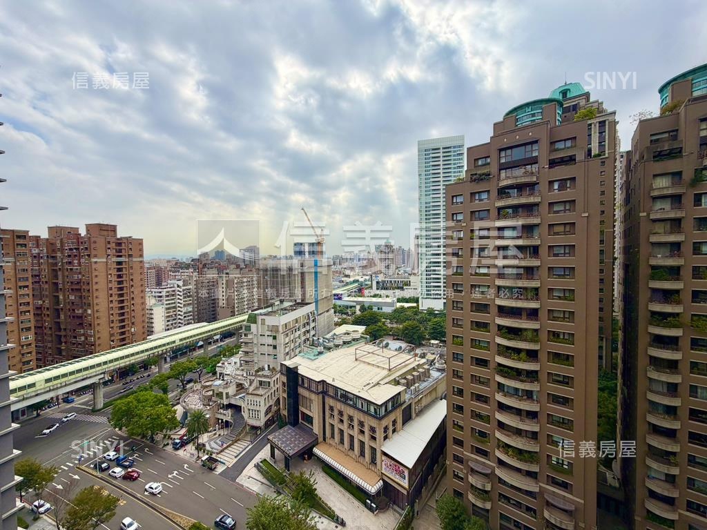 精銳紐約之星前棟視野豪邸房屋室內格局與周邊環境