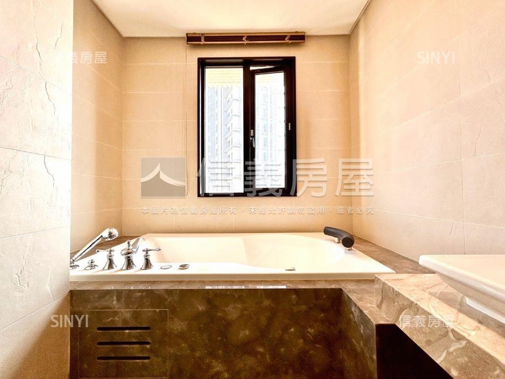 精銳紐約之星前棟視野豪邸房屋室內格局與周邊環境