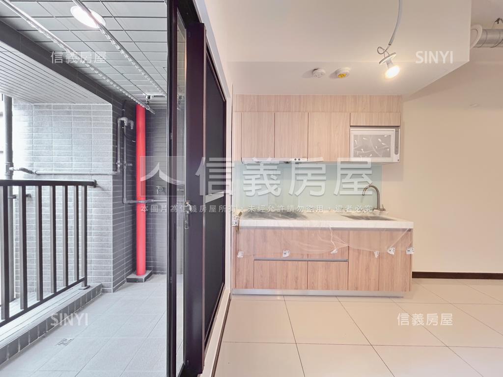 全新明志書苑三房平面車位房屋室內格局與周邊環境