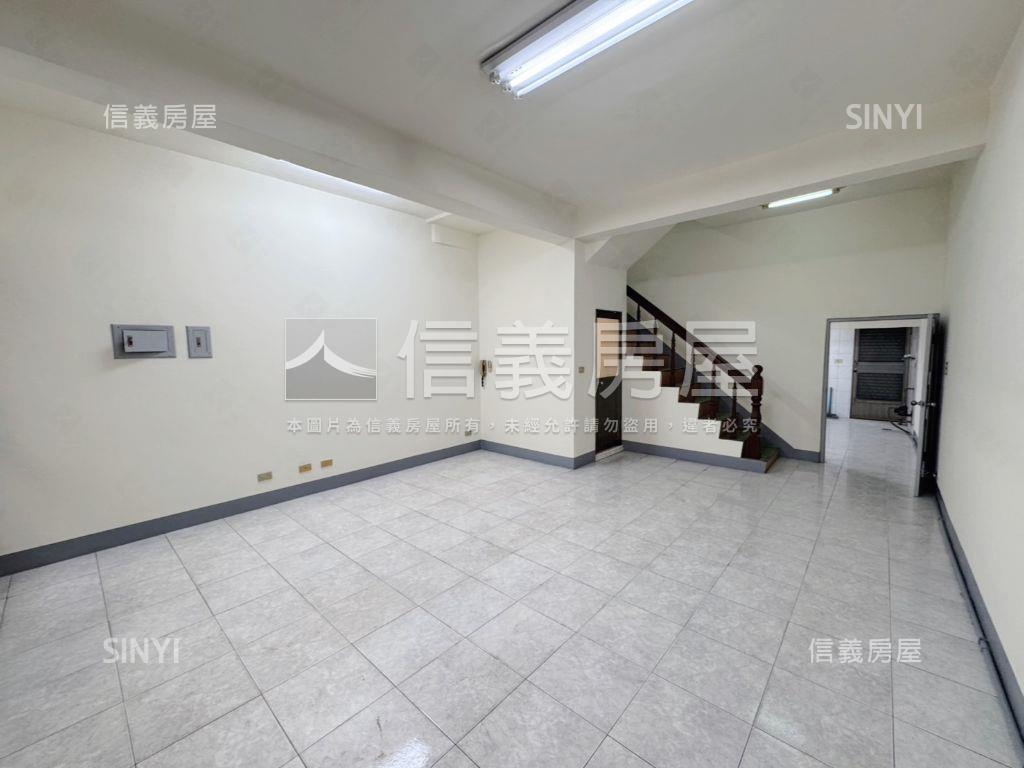 三多輕軌．朝南活巷美透房屋室內格局與周邊環境
