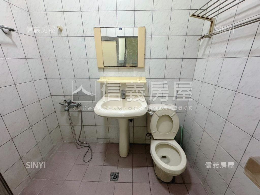三多輕軌．朝南活巷美透房屋室內格局與周邊環境