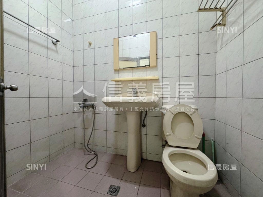 三多輕軌．朝南活巷美透房屋室內格局與周邊環境