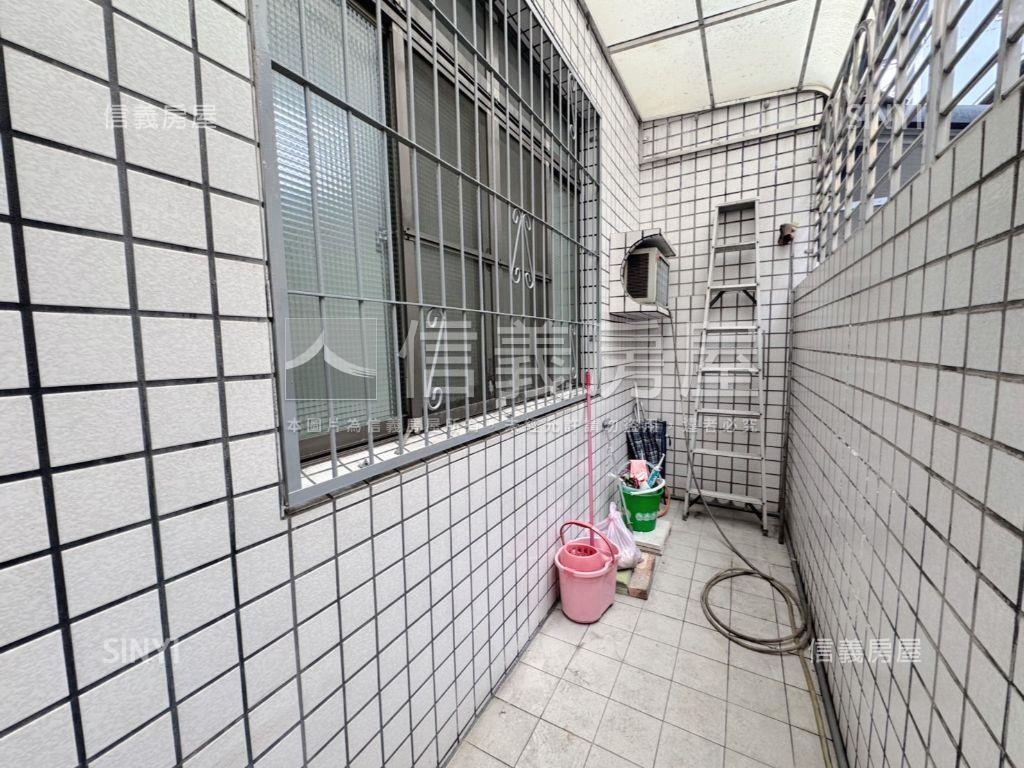 三多輕軌．朝南活巷美透房屋室內格局與周邊環境