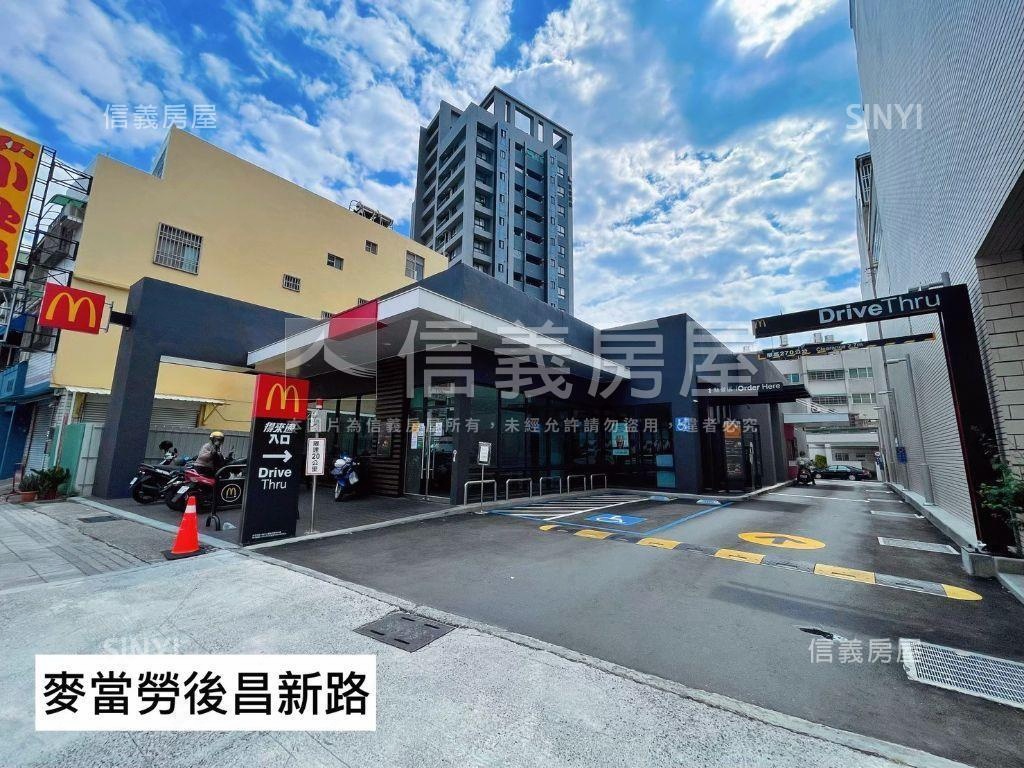 挑高正街別墅房屋室內格局與周邊環境