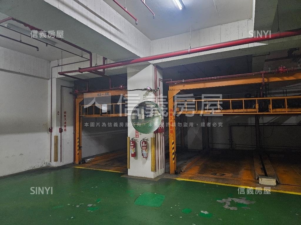 新！捷運旁高樓三房車位房屋室內格局與周邊環境