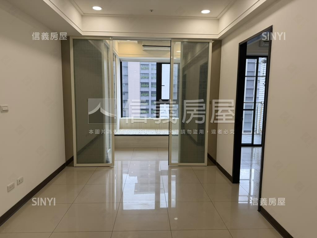 合康新世紀精緻朝南兩房房屋室內格局與周邊環境