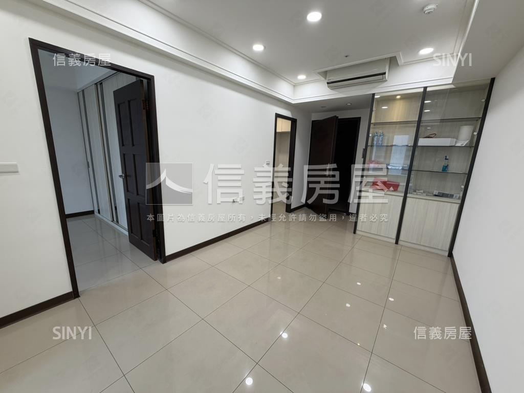 合康新世紀精緻朝南兩房房屋室內格局與周邊環境