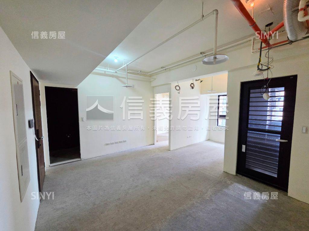 七張聯上拾玉全新２房房屋室內格局與周邊環境