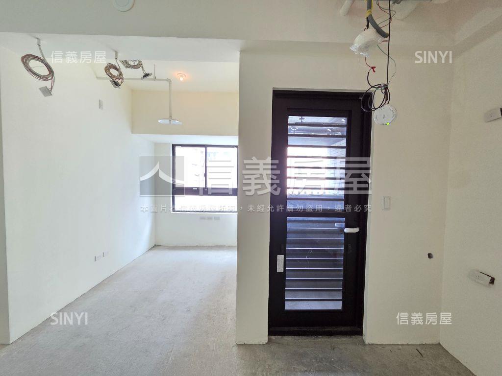 七張聯上拾玉全新２房房屋室內格局與周邊環境
