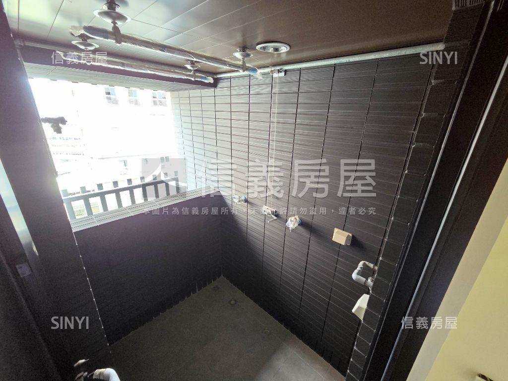 七張聯上拾玉全新２房房屋室內格局與周邊環境