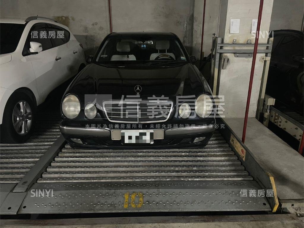 稀有長安溫馨電梯兩房車位房屋室內格局與周邊環境
