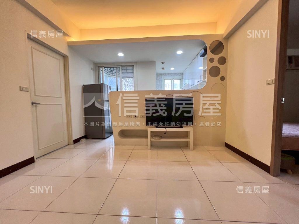 華美河畔美美兩房巨匠雅舍房屋室內格局與周邊環境