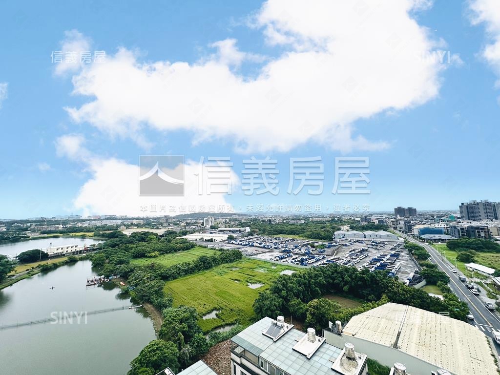 湖口和峻沐光全新二房車位房屋室內格局與周邊環境
