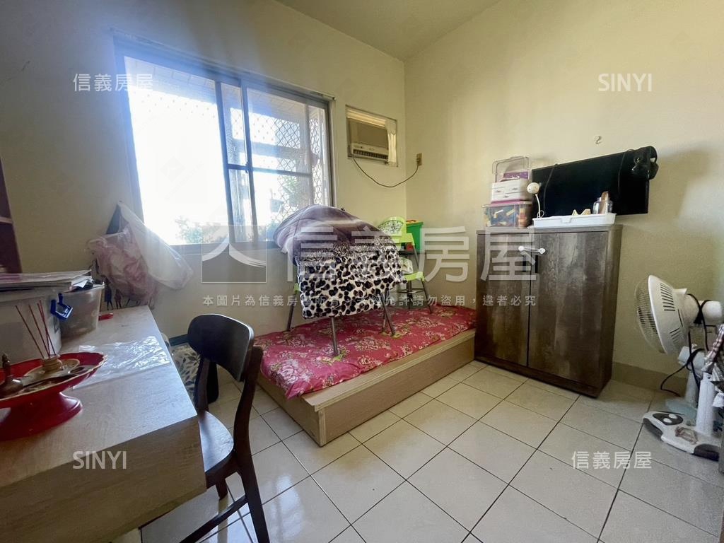 春福聯合國三房附車位房屋室內格局與周邊環境