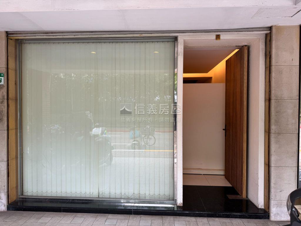 民族東路店面房屋室內格局與周邊環境