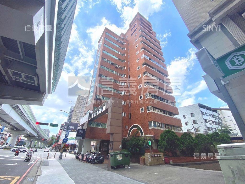 南屯捷運旁。朝南。商辦房屋室內格局與周邊環境