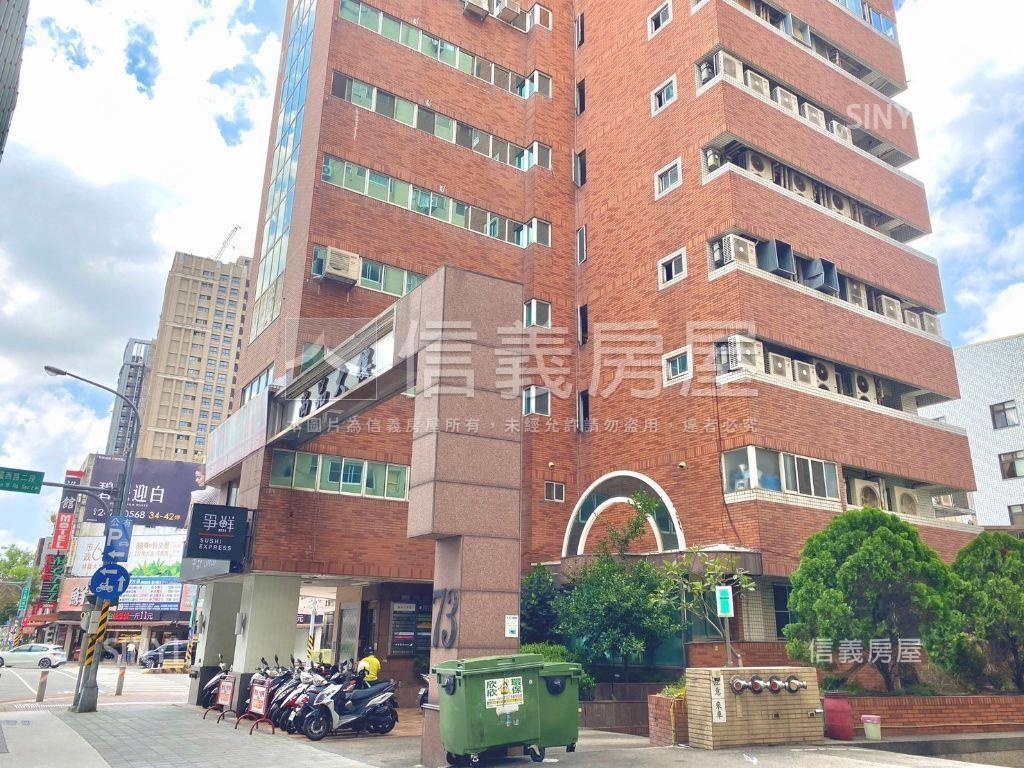 南屯捷運旁。朝南。商辦房屋室內格局與周邊環境