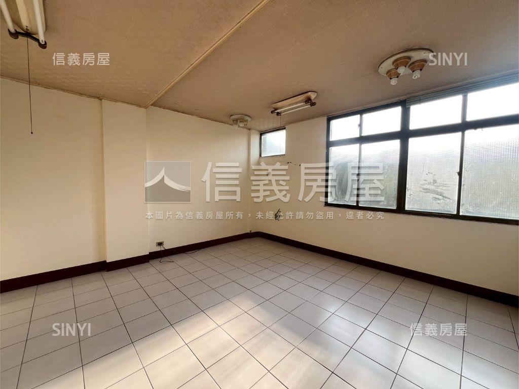 山景綠意相伴✿庭院美宅✿房屋室內格局與周邊環境