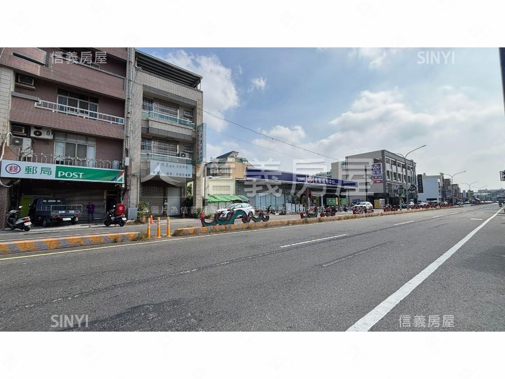 安南傳統孝親間間套房別墅房屋室內格局與周邊環境