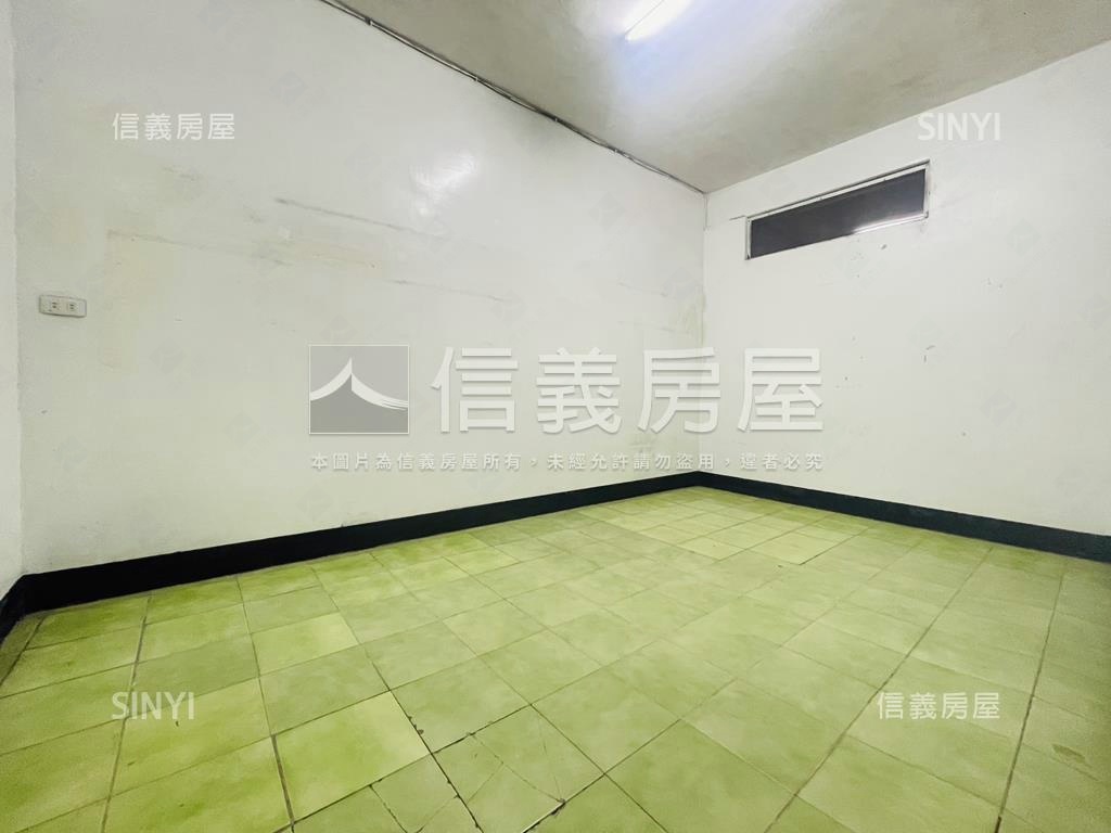 八德區長興路黃金透店房屋室內格局與周邊環境