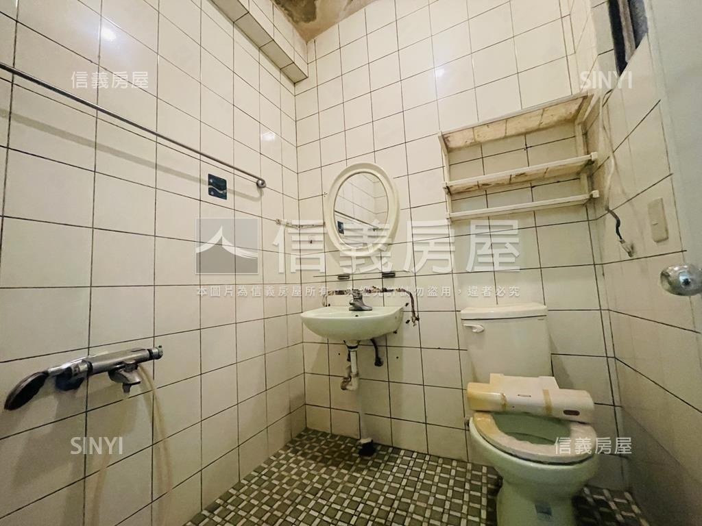 八德區長興路黃金透店房屋室內格局與周邊環境
