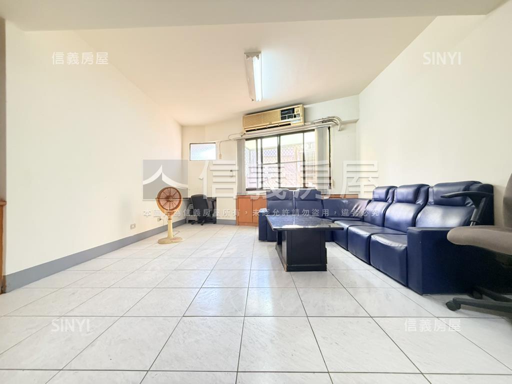 四維一路低總四房車位房屋室內格局與周邊環境