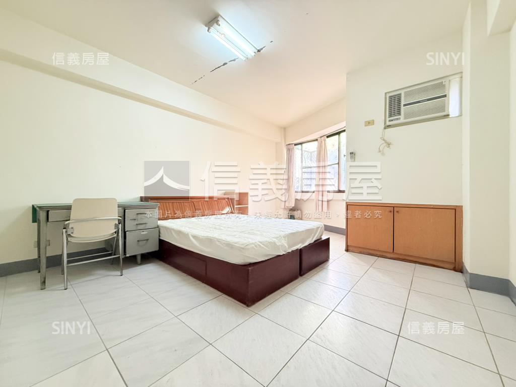 四維一路低總四房車位房屋室內格局與周邊環境