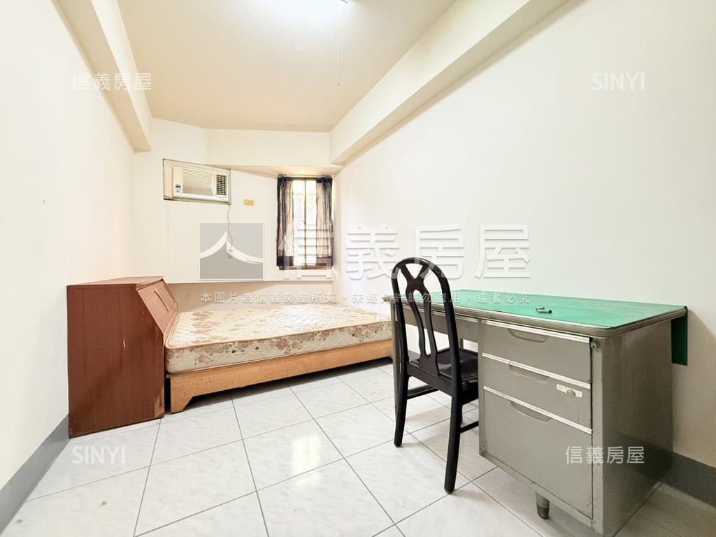 四維一路低總四房車位房屋室內格局與周邊環境