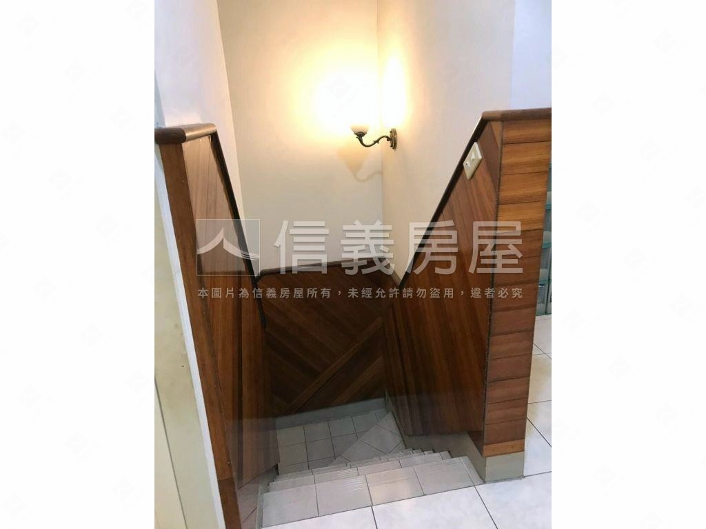 致遠三路透天房屋室內格局與周邊環境