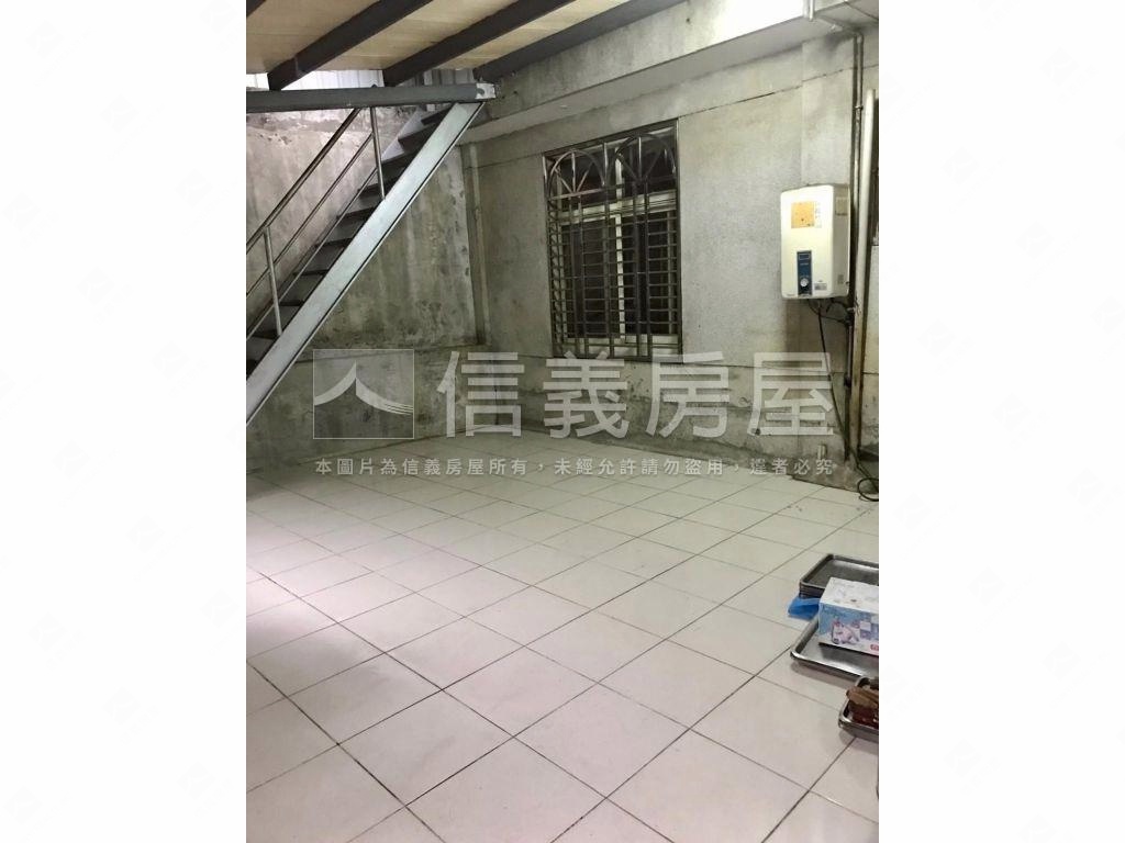 致遠三路透天房屋室內格局與周邊環境