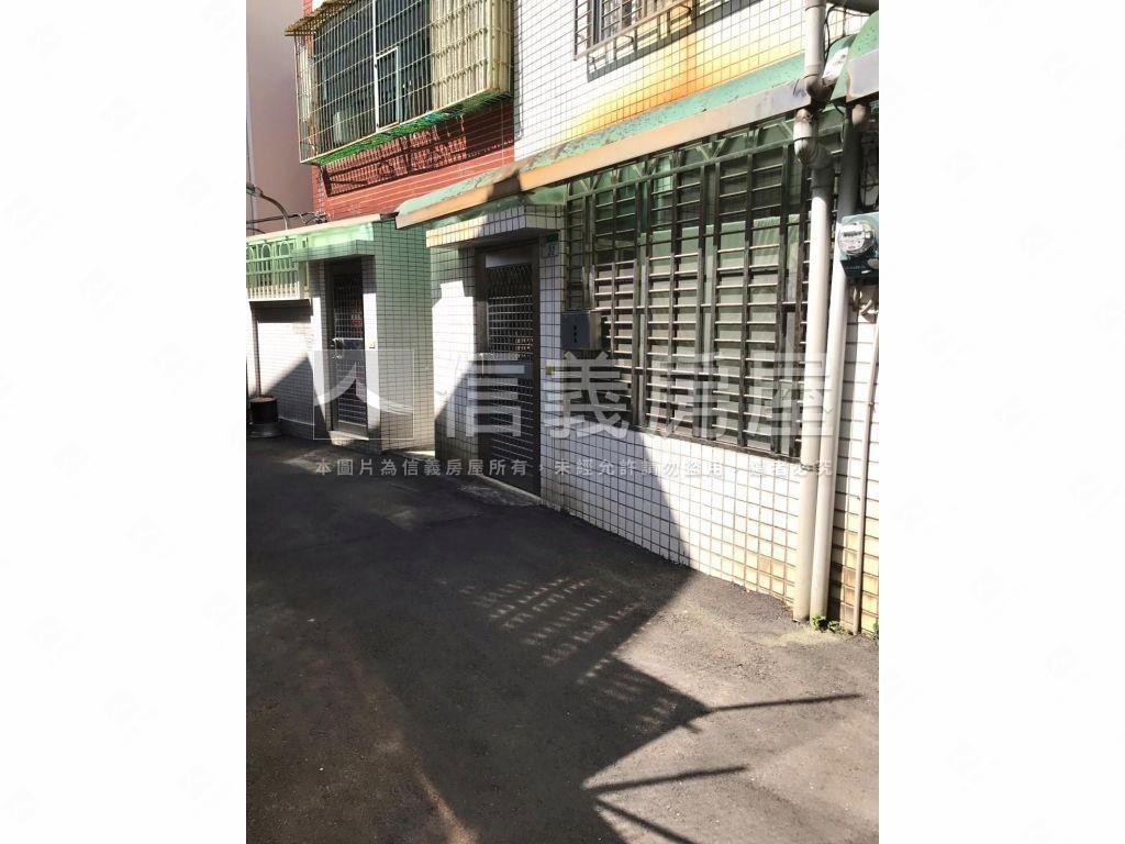 致遠三路透天房屋室內格局與周邊環境