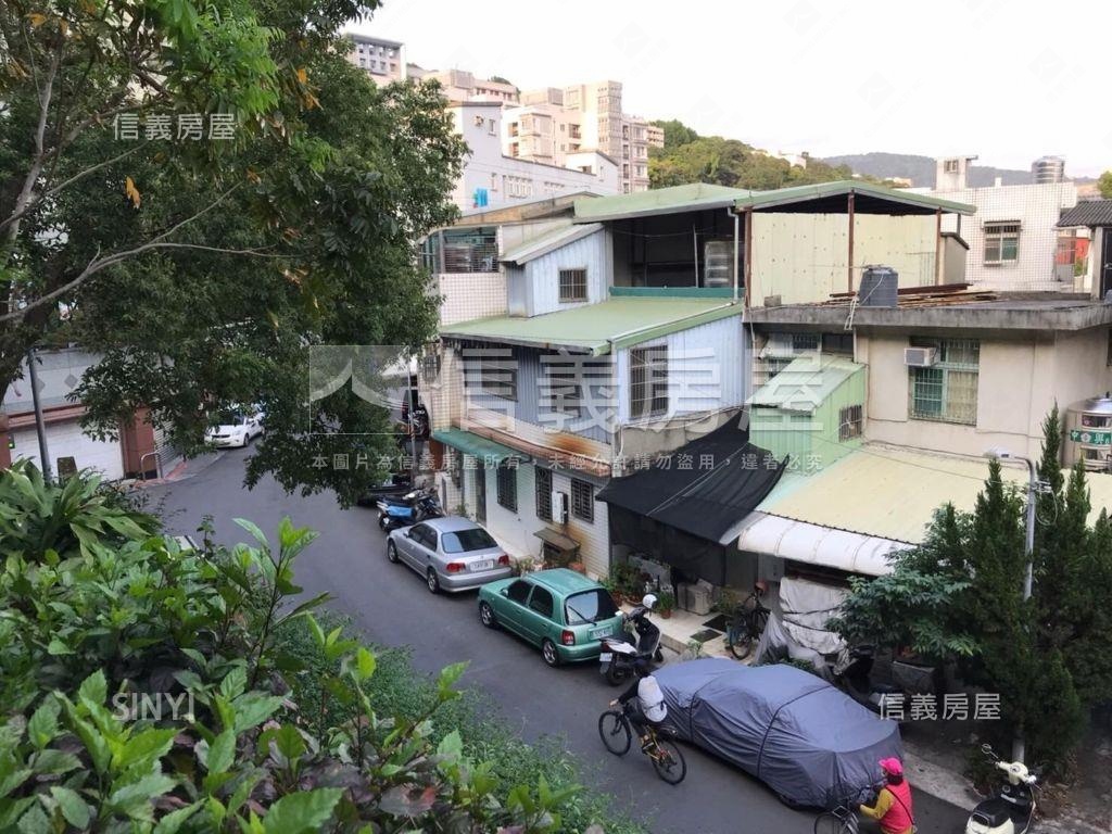 致遠三路透天房屋室內格局與周邊環境