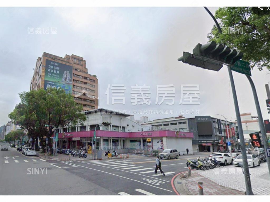 文心路蒂芬妮３００坪店面房屋室內格局與周邊環境