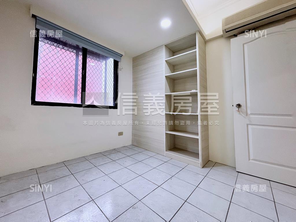 北區邊間次頂樓電梯兩房房屋室內格局與周邊環境