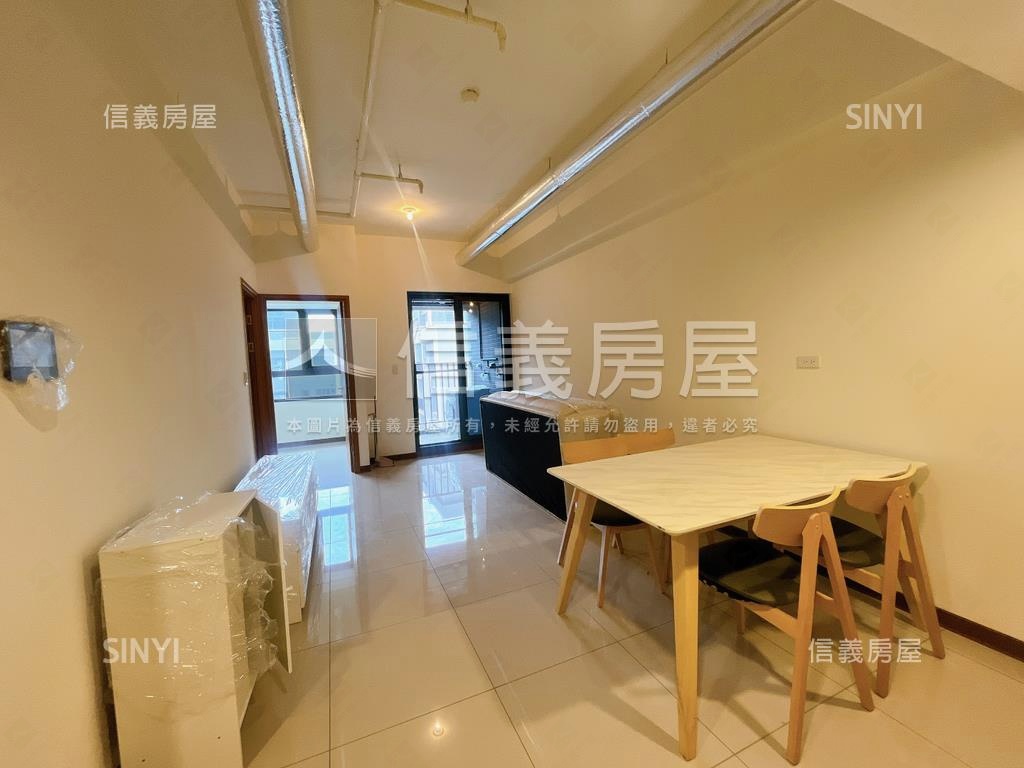 幸福成帝王戶兩房平車房屋室內格局與周邊環境