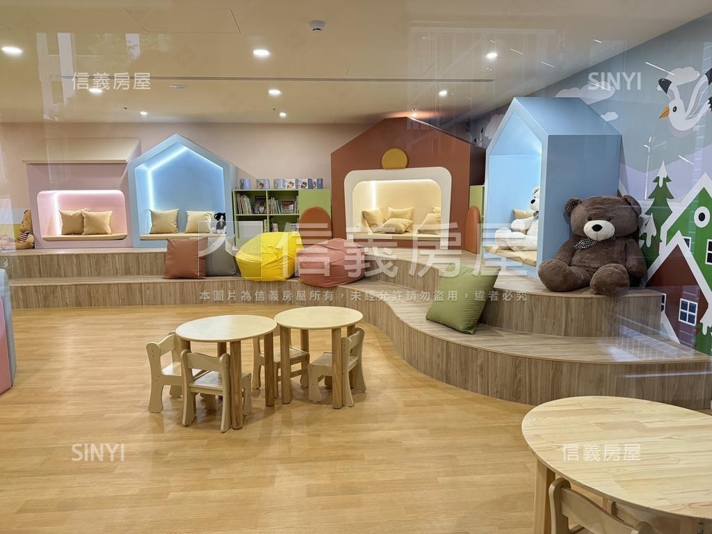 幸福成帝王戶兩房平車房屋室內格局與周邊環境