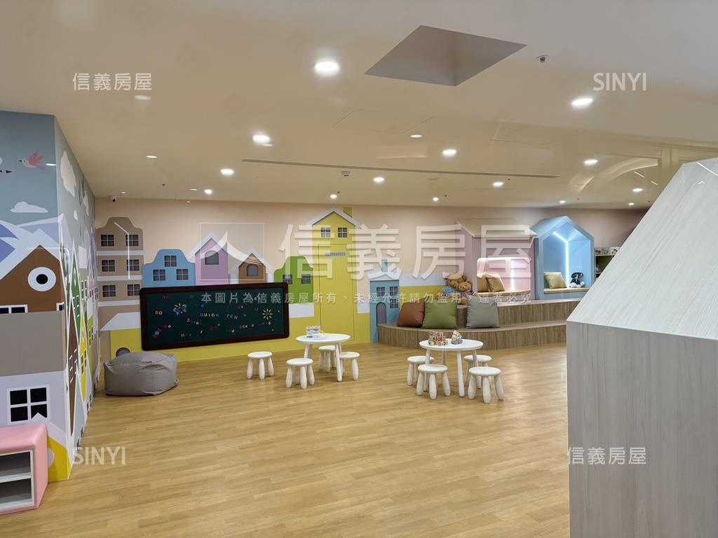 幸福成帝王戶兩房平車房屋室內格局與周邊環境