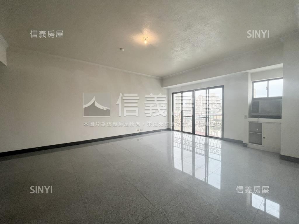 近忠孝國小大坪數四房房屋室內格局與周邊環境