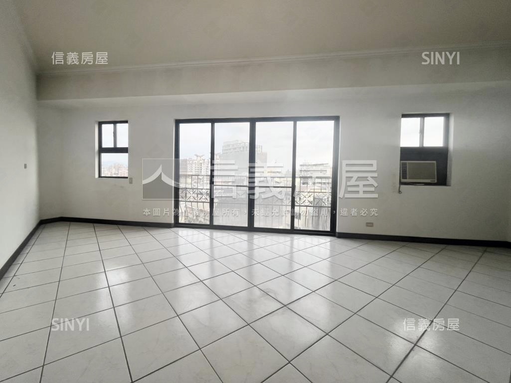 近忠孝國小大坪數四房房屋室內格局與周邊環境