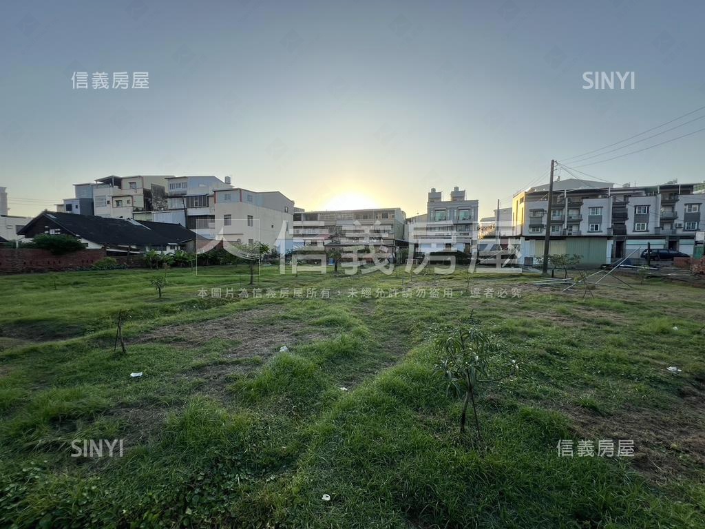 新營約３６０坪潛力土地房屋室內格局與周邊環境