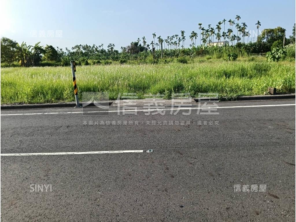 旗山區臨中華路上農地房屋室內格局與周邊環境