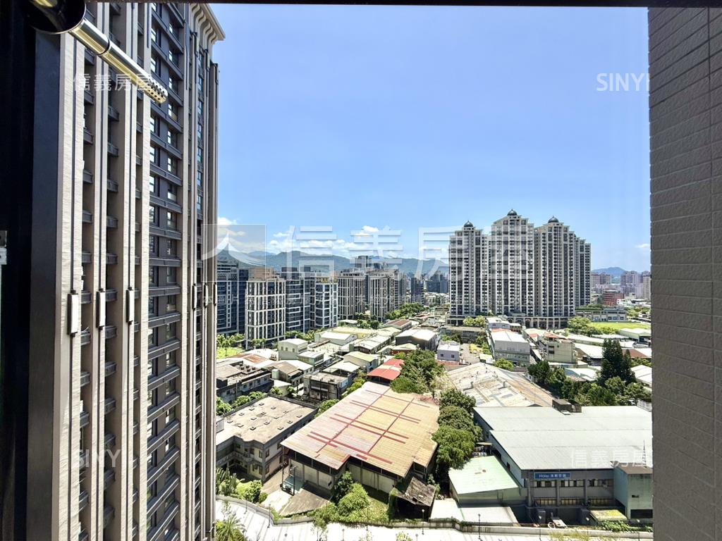世界花園景觀高樓小豪宅房屋室內格局與周邊環境