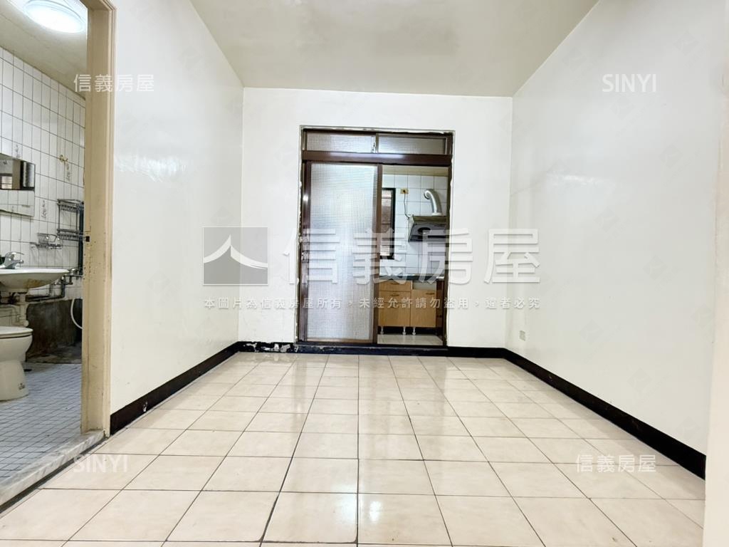 康樂新村２樓美寓房屋室內格局與周邊環境