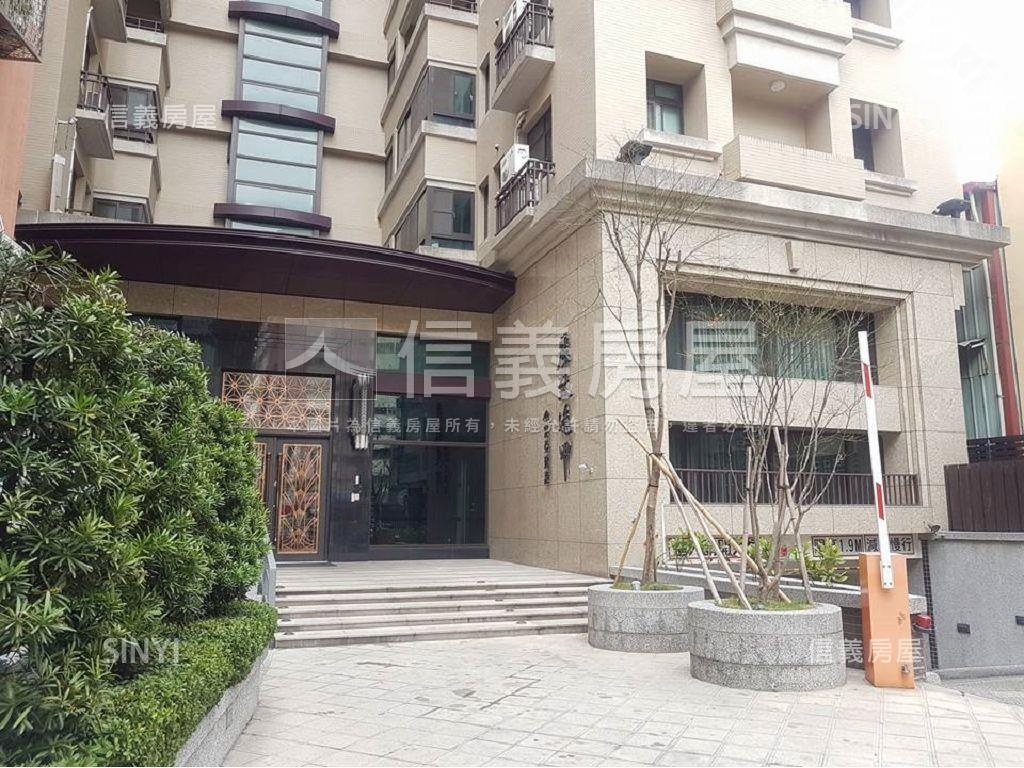 麗致逢甲裝潢高樓兩房車位房屋室內格局與周邊環境