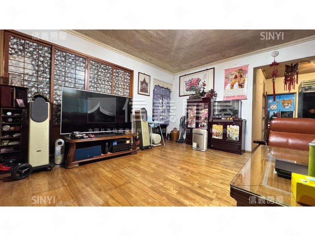 方正一層一戶公寓二樓房屋室內格局與周邊環境