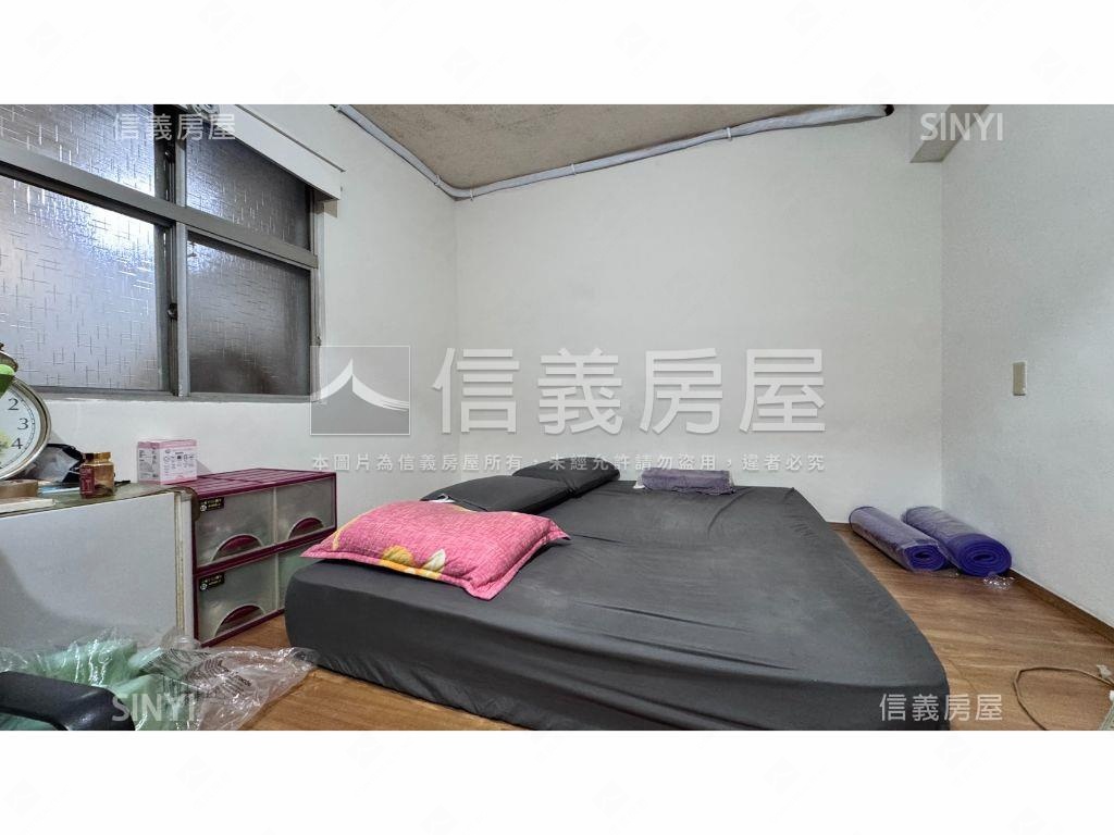 方正一層一戶公寓二樓房屋室內格局與周邊環境
