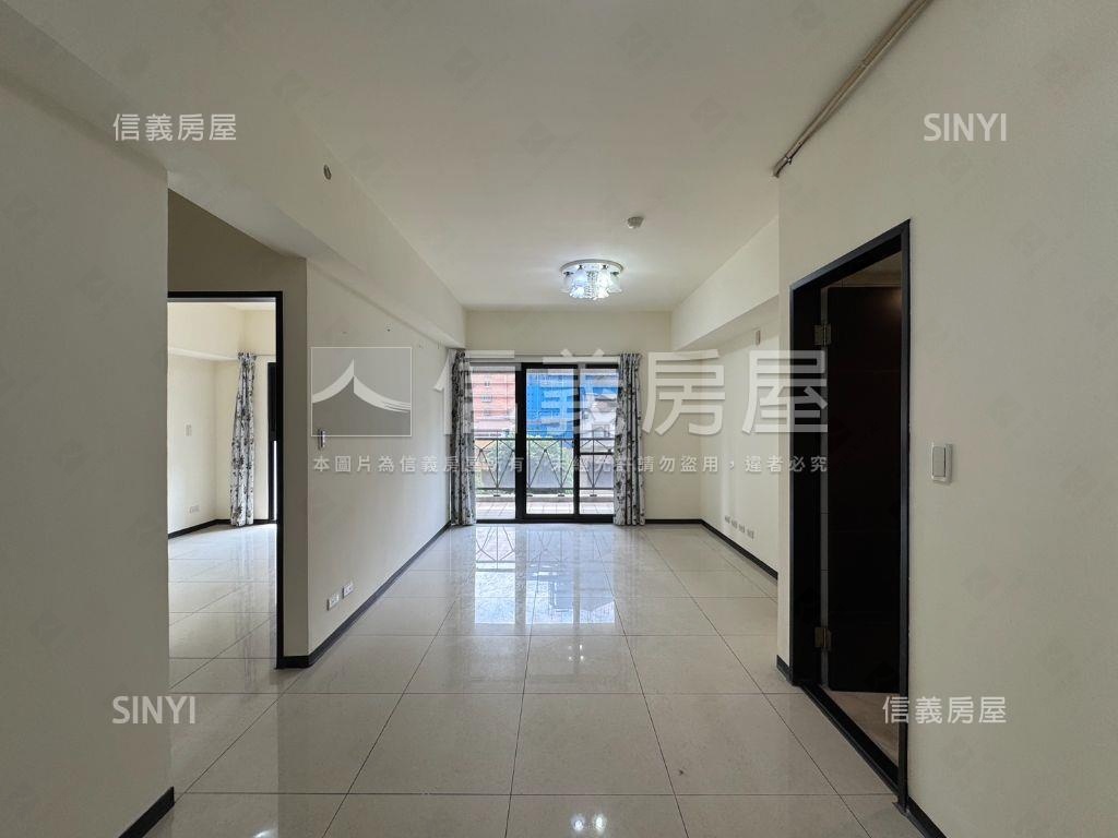 主推康寧屋齡新兩房屋況佳房屋室內格局與周邊環境