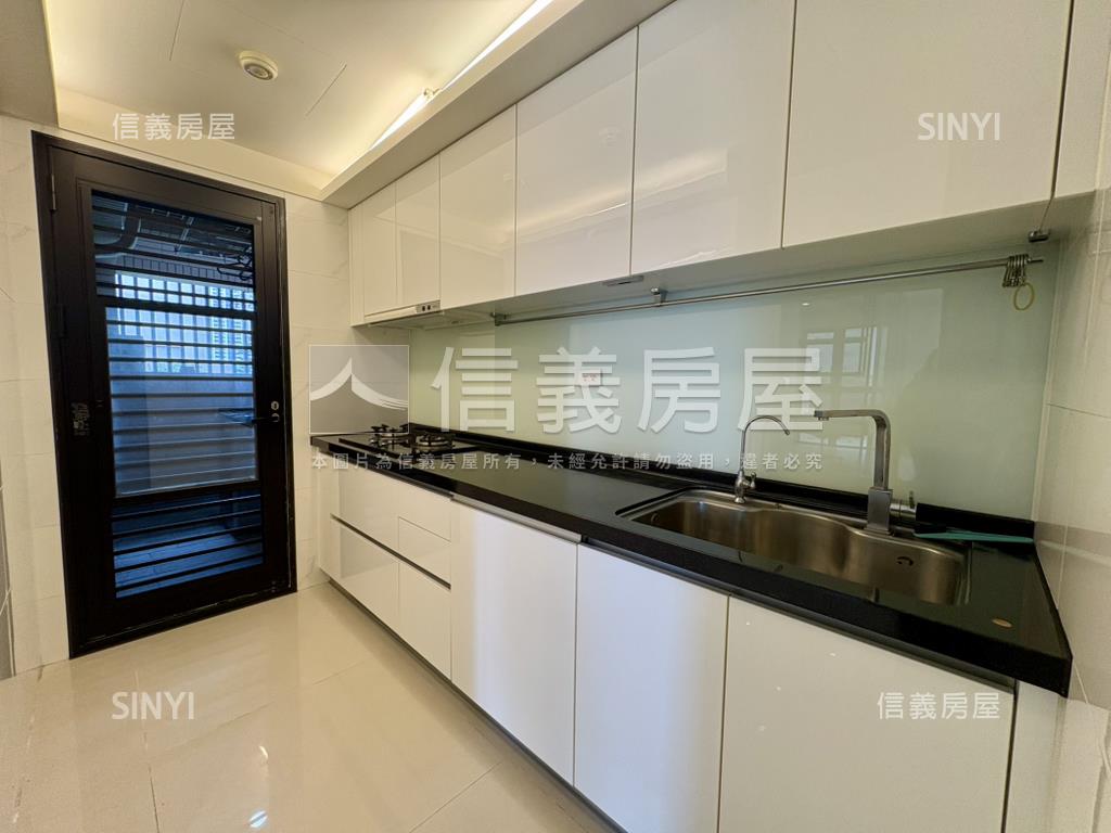 專☆經國Ｃｉｔｙ三房車位房屋室內格局與周邊環境