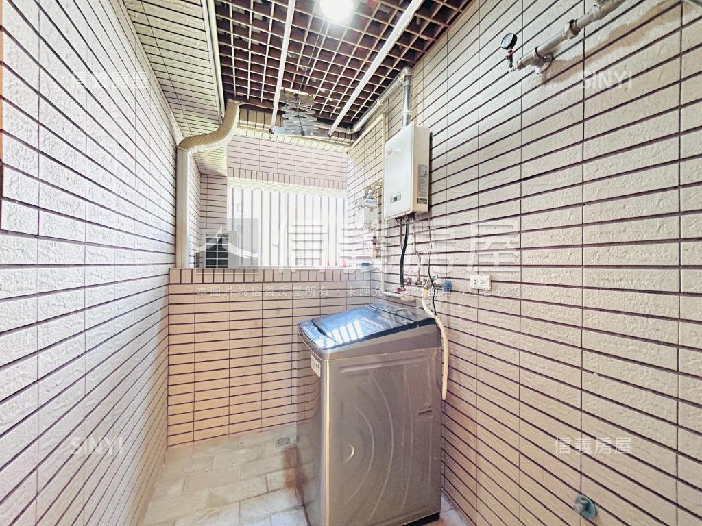 專任經國Ｃｉｔｙ三房車位房屋室內格局與周邊環境